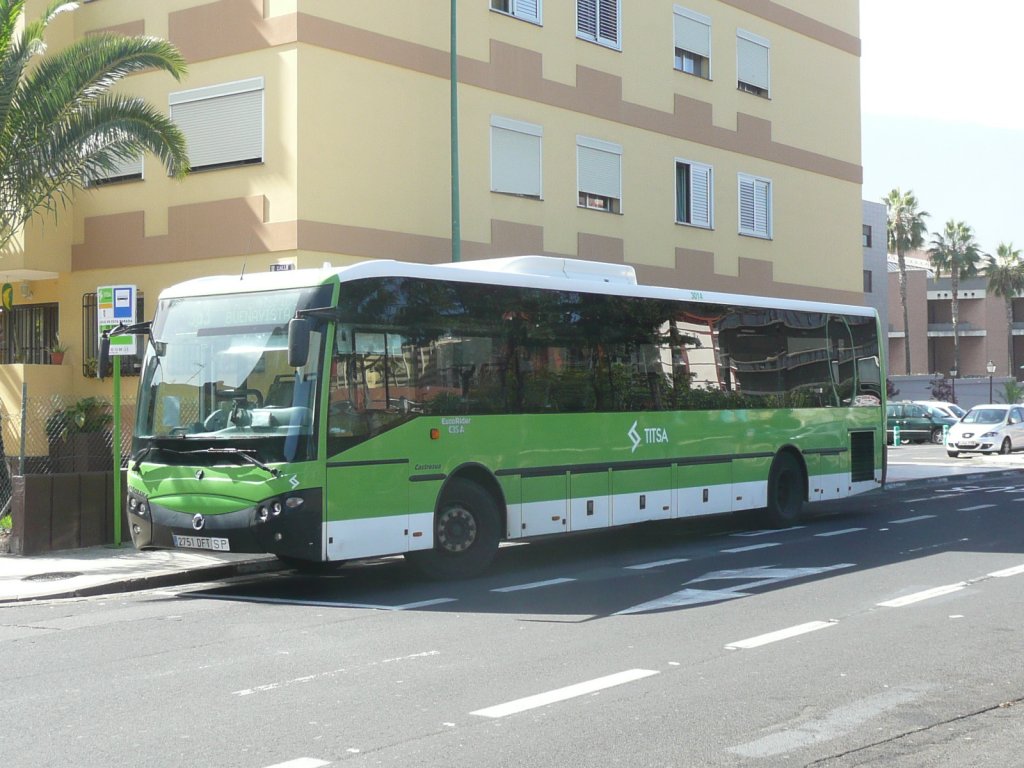 09.10.10,IVECO-Irisbus Castrosua EuroRider C35A als TITSA 3014 in Puerto de la Cruz/Teneriffa.