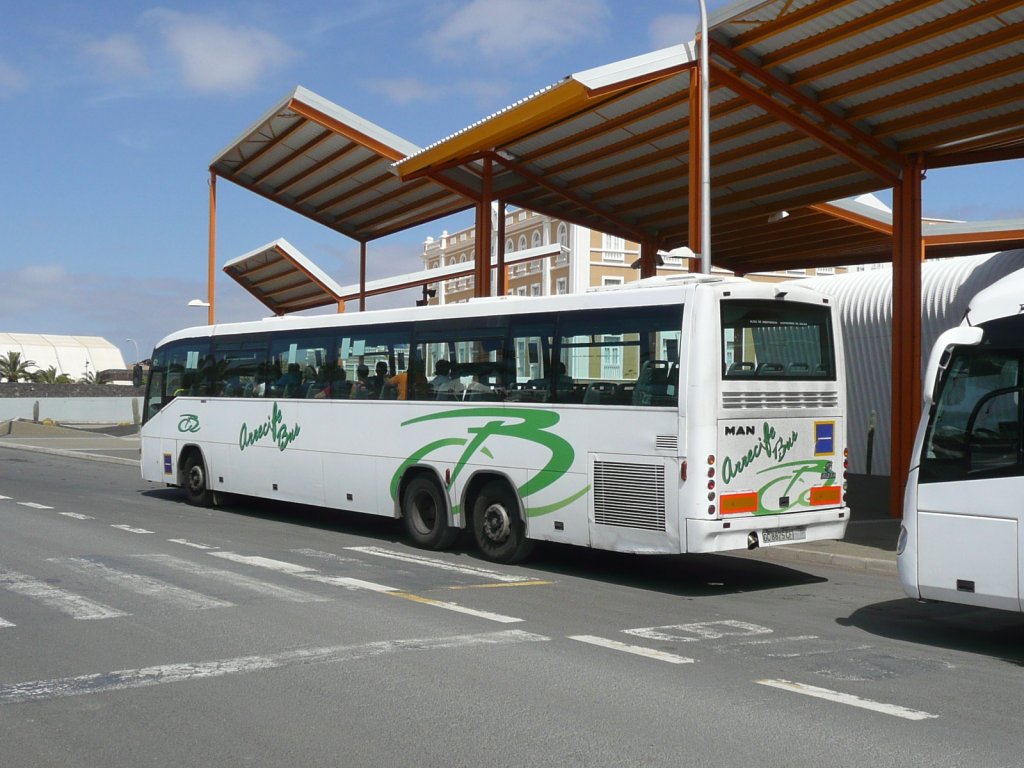 29.05.10,MAN-Irizar auf der Kanareninsel Lanzarote/Spanien,am Busbahnhof der Inselhauptstadt Arrecife.