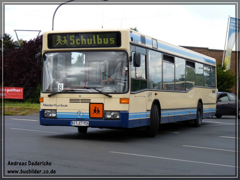 Am 18.07.2011 konnte ich diesen Mercedes Benz O 405 N in Bornheim Fotografieren. Dort fhrt der Bus im  Schulbusverkehr