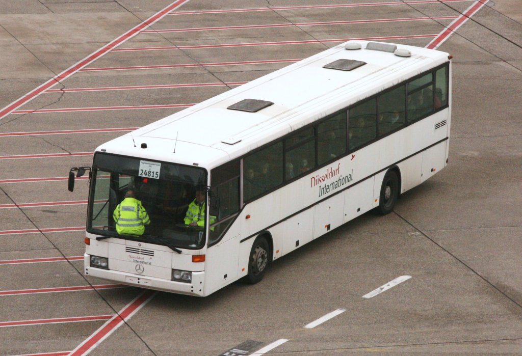 Am Flughafen Dsseldorf wird dieser O408 fr Flughafenrundfahrten eingesetzt.
7.2.2010