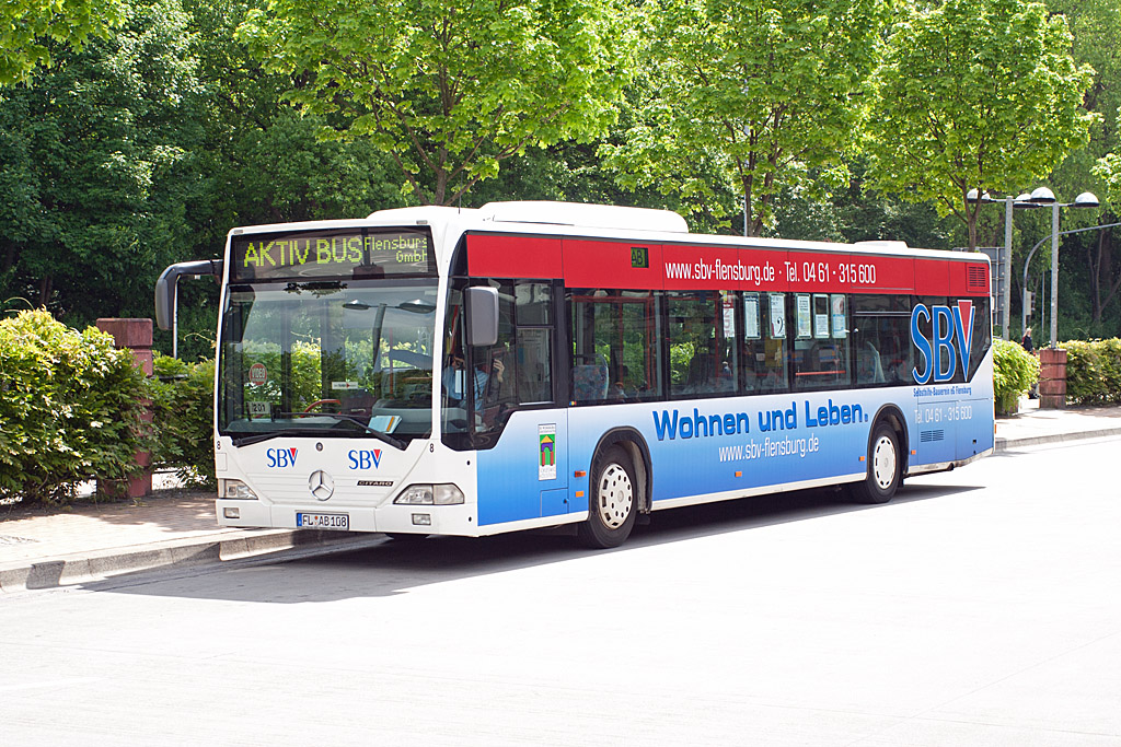 Auf dem Flensburger ZOB stand am 20. Mai 2007 der FL-AB 108 von Aktiv Bus.