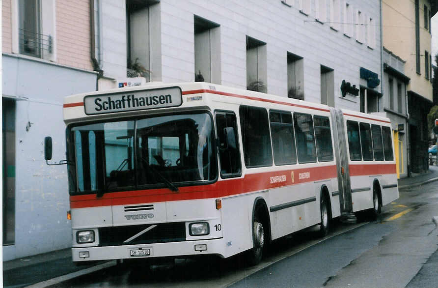 Aus dem Archiv: AS Schleitheim Nr. 10/SH 12'510 Volvo/Hess (ex Nr. 20) am 16. November 1998 Schaffhausen, Bahnhof