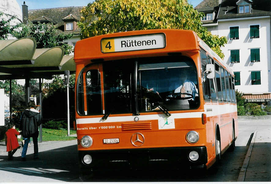 Aus dem Archiv: BSU Solothurn Nr. 43/SO 21'304 Mercedes/Hess O 305 am 5. Oktober 1998 Solothurn, Amthausplatz