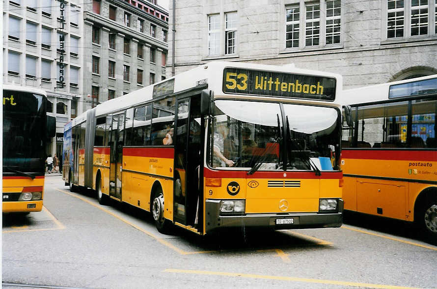 Aus dem Archiv: Cars Alpin Neff, Arbon - Nr. 9/TG 67'500 - Mercedes O 405G am 19. Juli 1999 beim Bahnhof St. Gallen