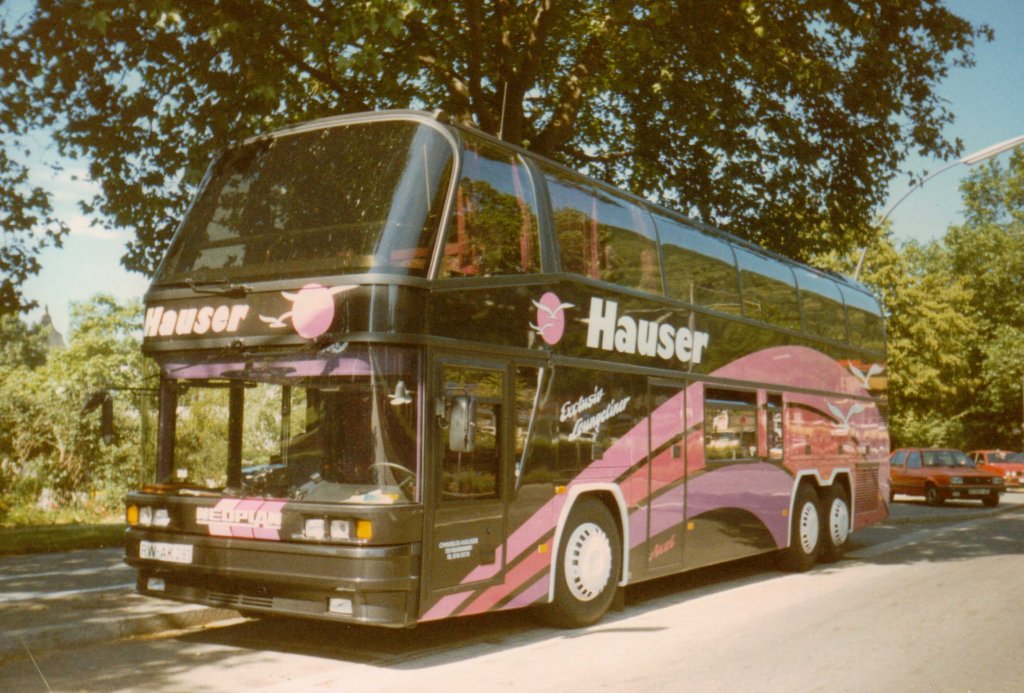 Aus dem Archiv: Neoplan N 117/3 Loungeliner  Hauser , Juli 1991 Heidelberg