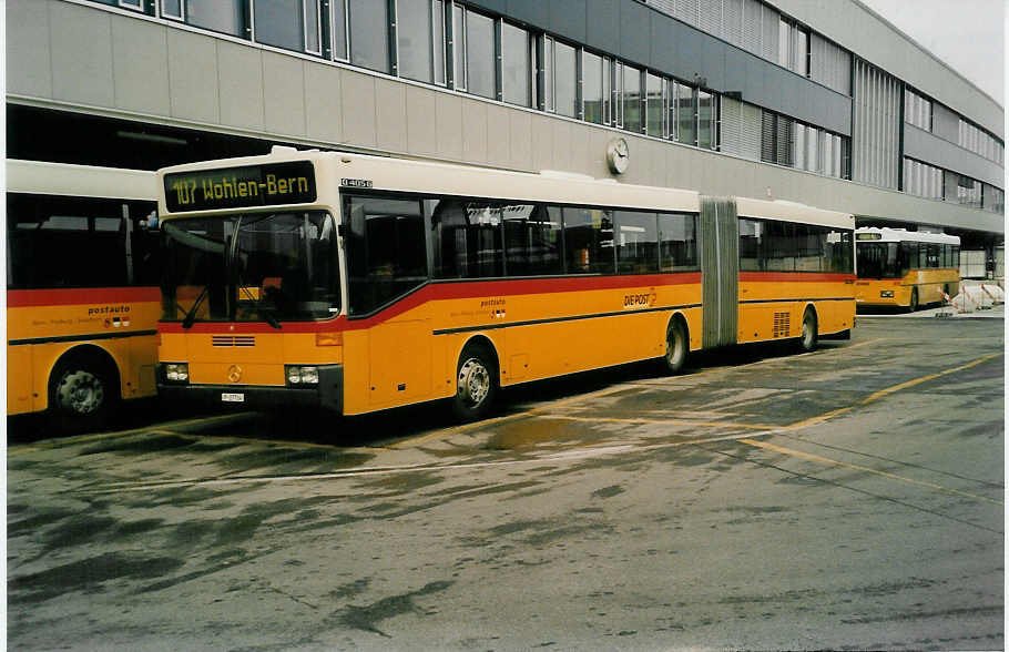 Aus dem Archiv: PTT Regie P 27'714 Mercedes O 405G am 26. November 1999 Bern, Postautostation