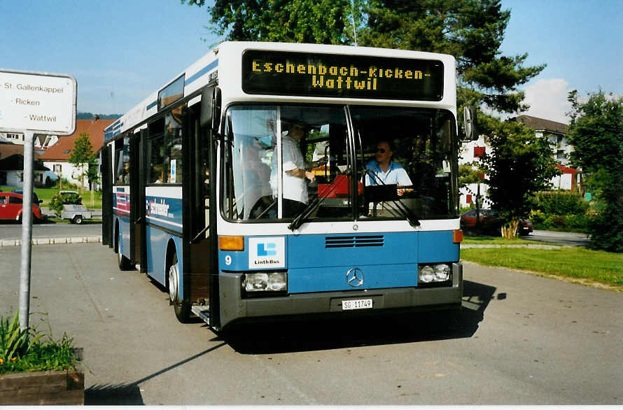 Aus dem Archiv: Schneider, Ermenswil Nr. 9/SG 11'749 Mercedes O 405 am 19. Juli 1999 Eschenbach, Dorftreff