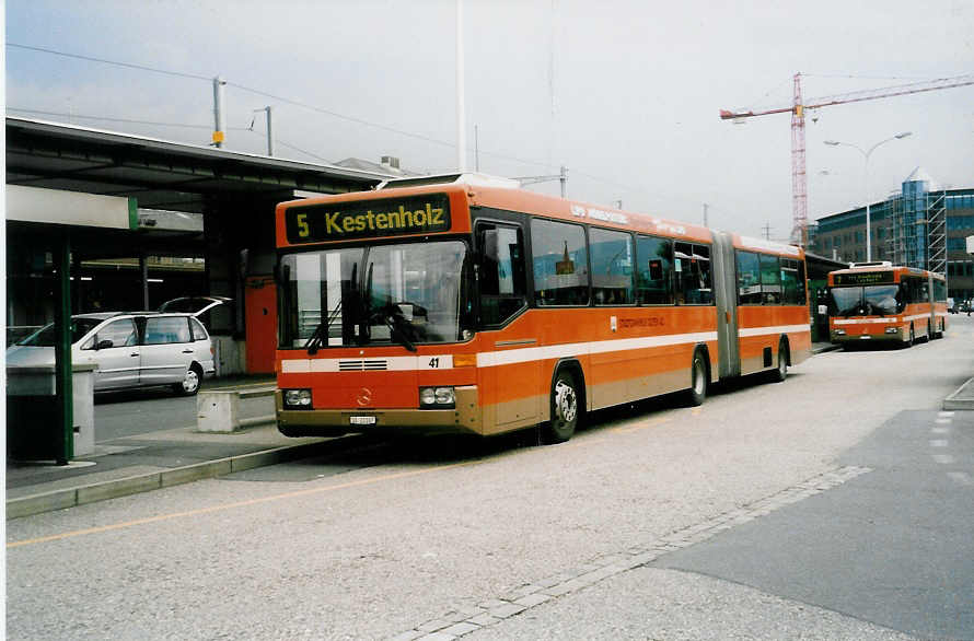 Aus dem Archiv: SOO Olten Nr. 41/SO 21'107 Mercedes/Hess O 405G am 28. August 1999 Olten, Bahnhof