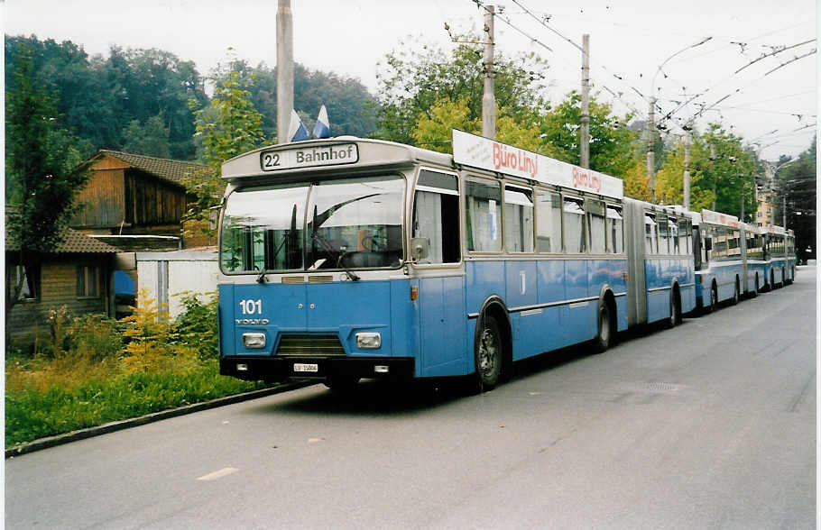 Aus dem Archiv: VBL Luzern Nr. 101/LU 15'006 Volvo/Hess am 28. August 1999 Luzern, Depot
