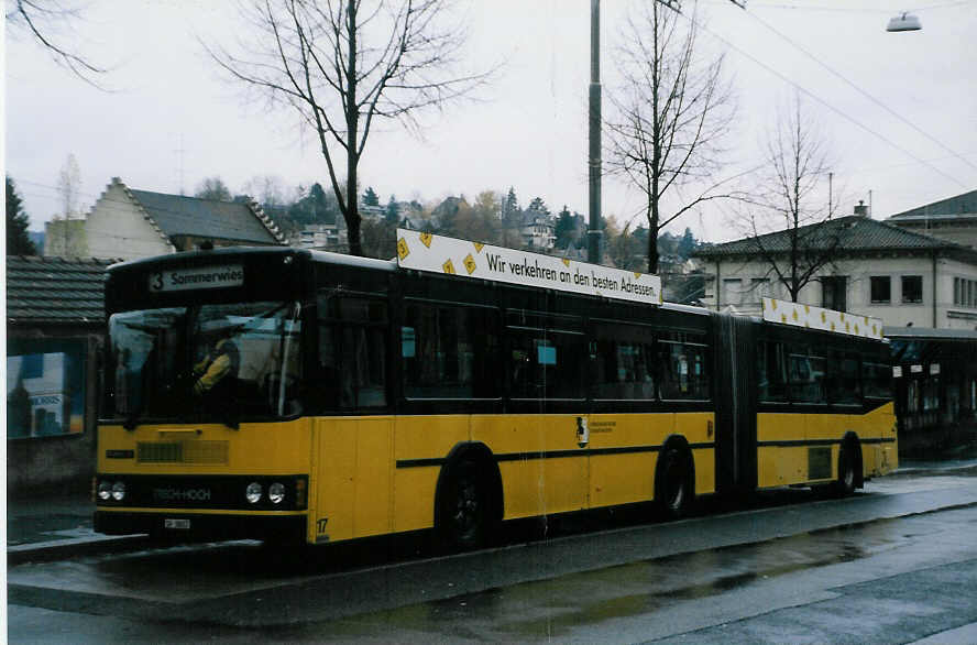 Aus dem Archiv: VBSH Schaffhausen Nr. 17/SH 38'017 Scania/FHS am 16. November 1998 Schaffhausen, Bahnhof