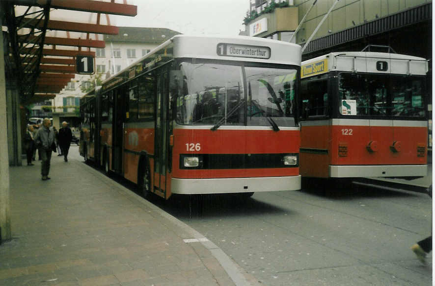 Aus dem Archiv: WV Winterthur - Nr. 126 - Saurer/FHS Gelenktrolleybus am 7. Oktober 1996 beim Bahnhof Winterthur