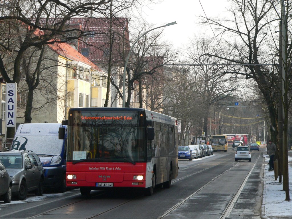 BAR-KB 140 im Schienenersatzverkehr, S3 Berlin, Ehrlichstrae, 29.1.2012