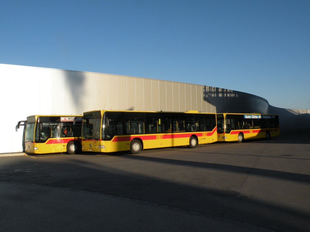 Beim Depot Hslimatt abgestellte Mercedes Citaro mit den Betriebsnummern 83,31 und 45. Die Aufnahme stammt vom 27.12.2009.
