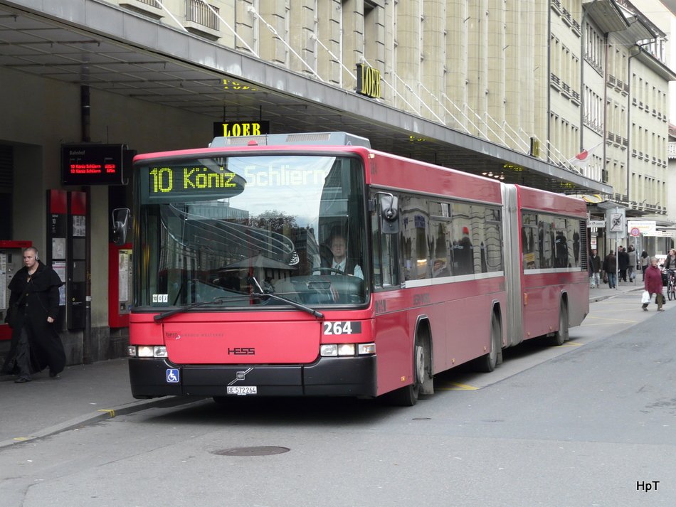 Bern mobil - Volvo B7LA Hess Bus Nr.264 BE 527264 unterwegs auf der Linie 10 in Bern am 13.11.2009