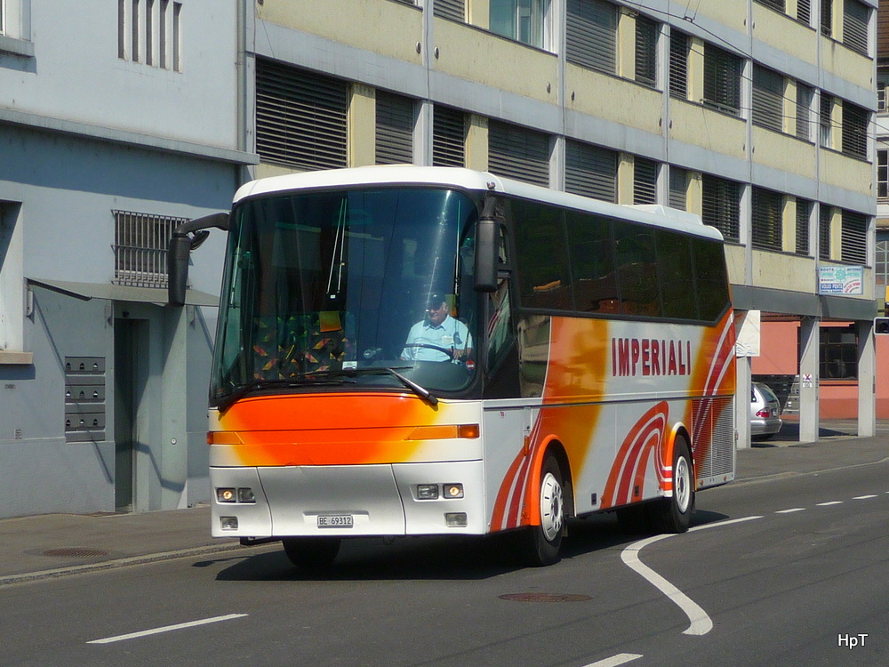 BOVA Reisebus unterwegs in Nidau am 25.04.2011