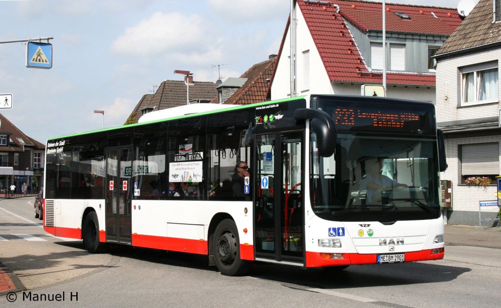 BSM 1 (ME BM 2901).
Aufgenommen am ZOB Monheim, 11.9.2010.