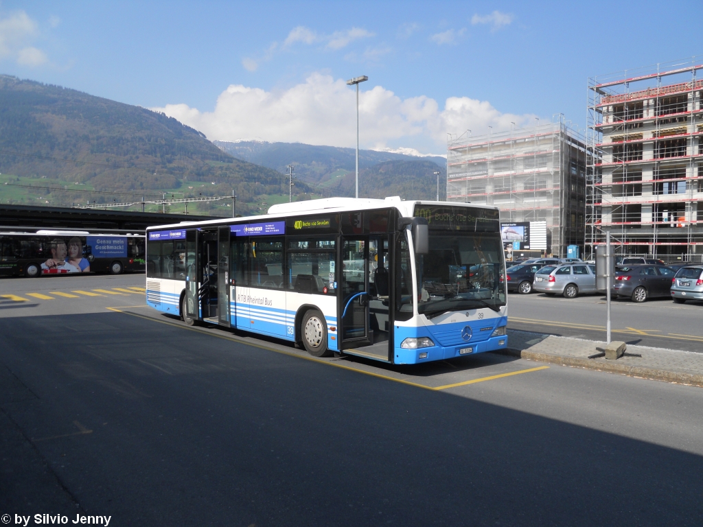BSW/RTB Nr. 39 (Mercedes Citaro O530) am 15.4.2011 beim Bhf. Sargans. Mit der verstrkten Kooperation zwischen der Rheintalbus AG und der Bus Sarganserland Werdenberg gelangen die RTB-Busse auch auf die Linie 400 und kommen so nach Sargans.