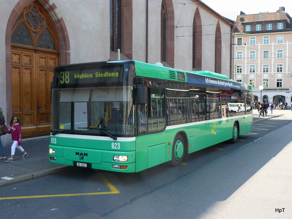 BVB - MAN Nr.823 BS 2823 unterwegs auf der Linie 38 in der Stadt Basel am 16.04.2011

