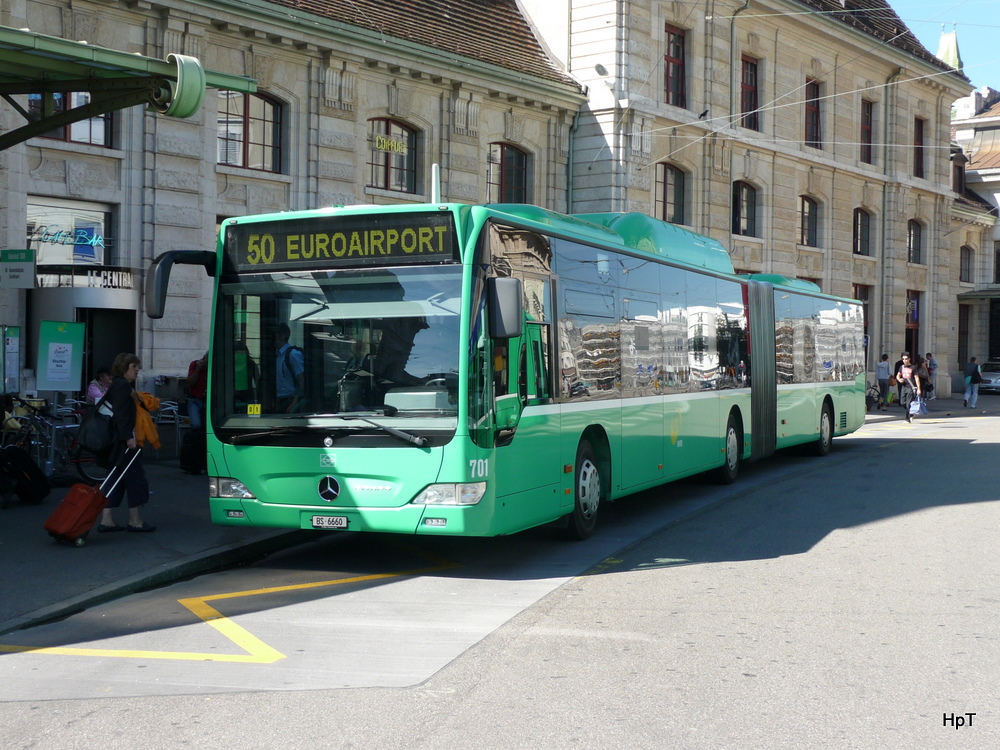 BVB - Mercedes Citaro  Nr.701  BS 6660 unterwegs auf der Linie 50 in der Stadt Basel am 12.09.2010