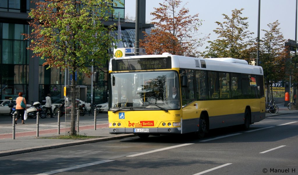 BVG 1390 (B V 1390).
Berlin HBF, 9.8.2010.