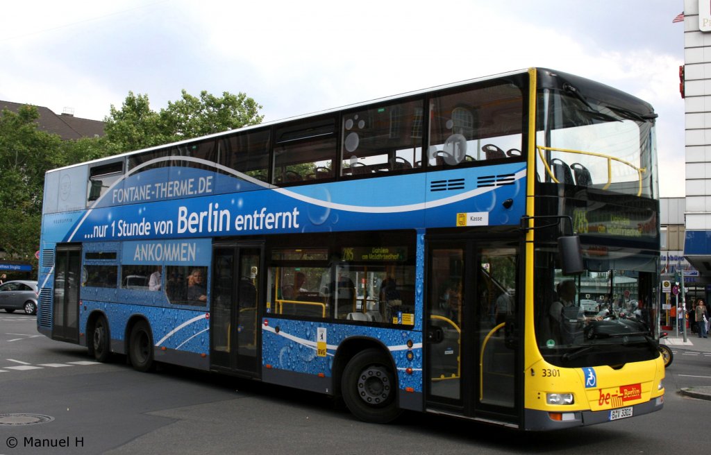 BVG 3301 (B V 3301) am 9.8.2010 in Steglitz.
Der Bus wirbt fr die Fontane Therme.