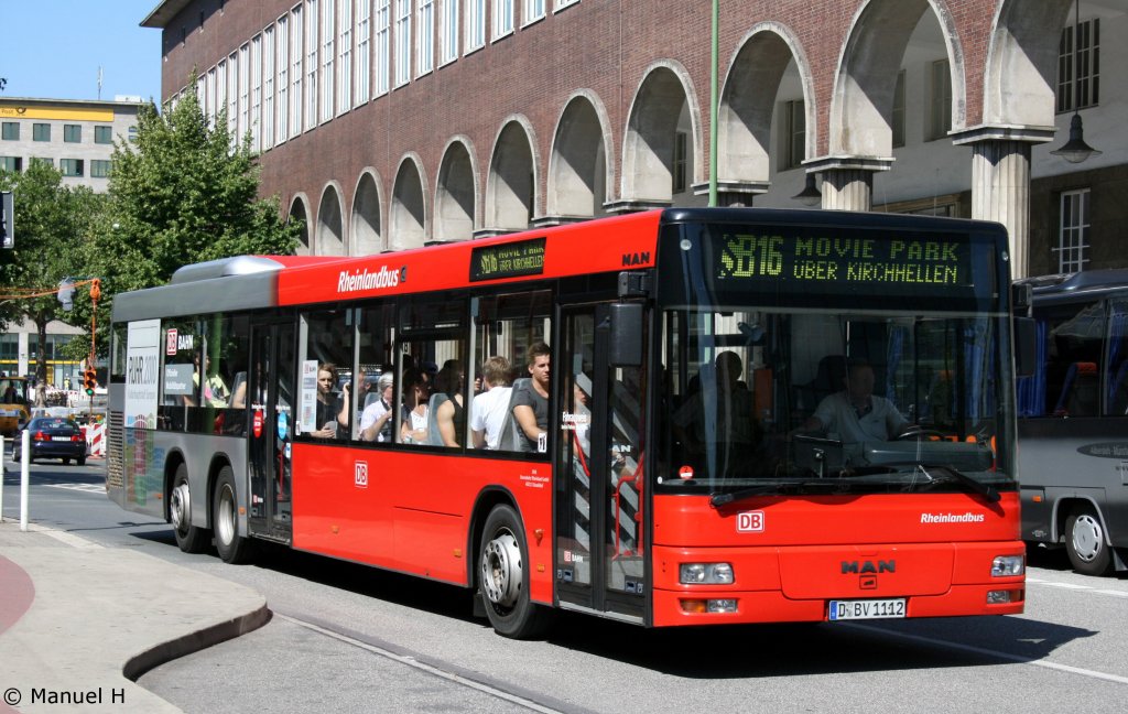 BVR (D BV 1112).
Der Bus wirbt fr die Kulturhauptstadt 2010.
Essen HBF, 13.7.2010.