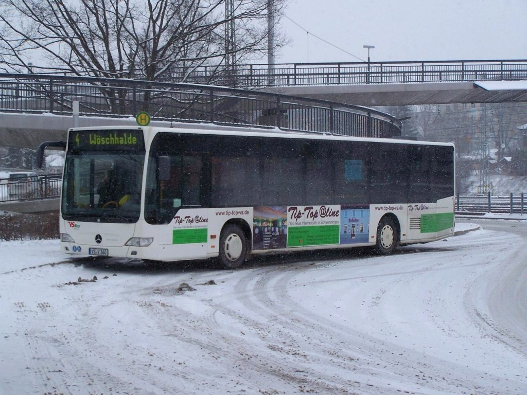 Citaro Facelift Nr 360 im Schnee am Villinger Bahnhof am 02/02/12.