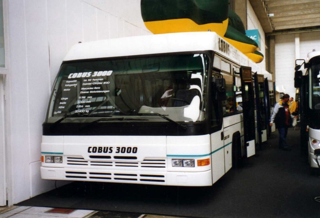 Cobus 3000 auf der IAA 2002 in HAnnover.