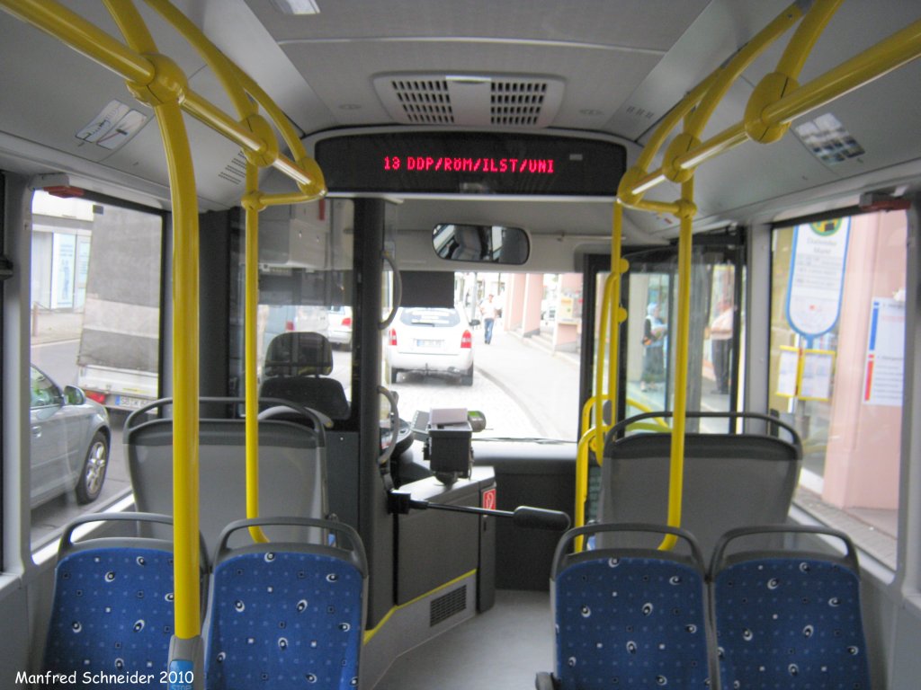 Das Foto zeigt den Bereich der Fahrgste. Aufgenommen wurde das Foto in einem Bus von MAN Lions City. Fotografiert habe ich das Foto am 06.09.2010.