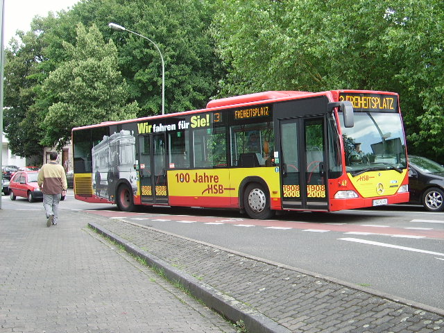 Der Jubiläumsbus der HSB am 24.07.09 in Hanau.