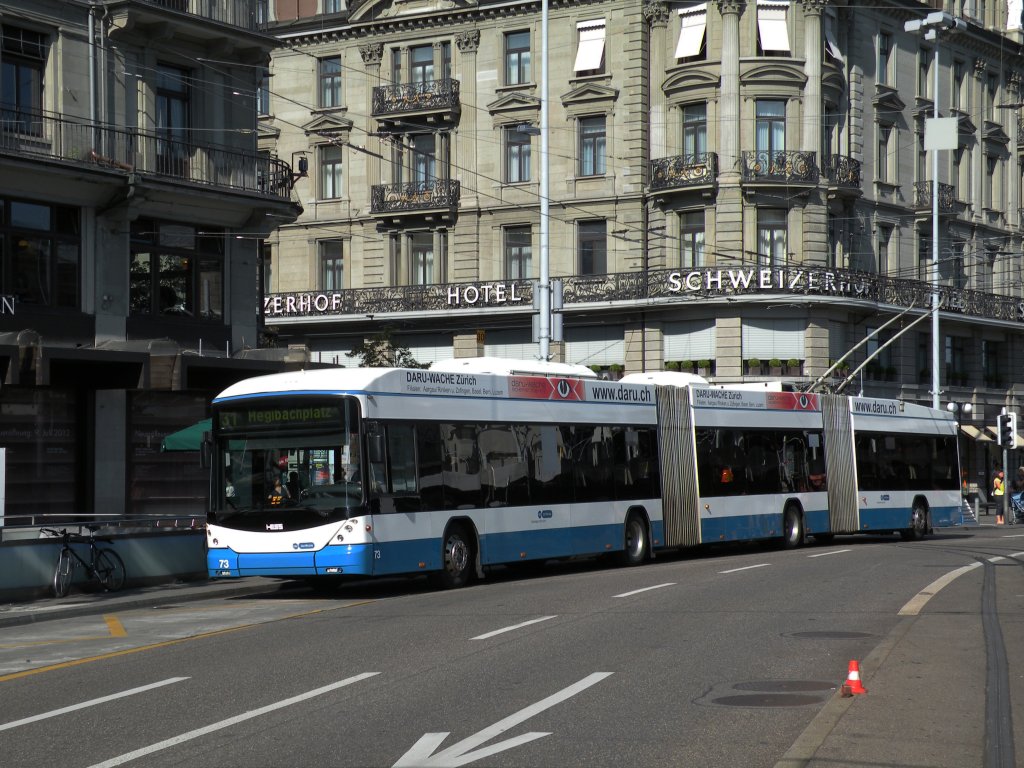 Doppelgelenktrolleybus (lighTram3) von Hess mit der Betiebsnummer 73 auf der Linie 31 am Hauptbahnhof Zrich. die Aufnahme stammt vom 23.06.2012.