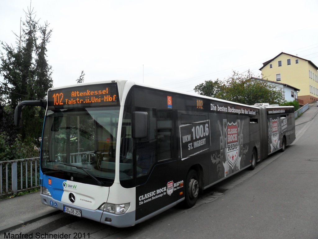 Ein Citaro Gelenkbus von Saarbahn und Bus. Aufgenommen habe ich das Foto im September 2011 in Saarbrcken Altenkessel.