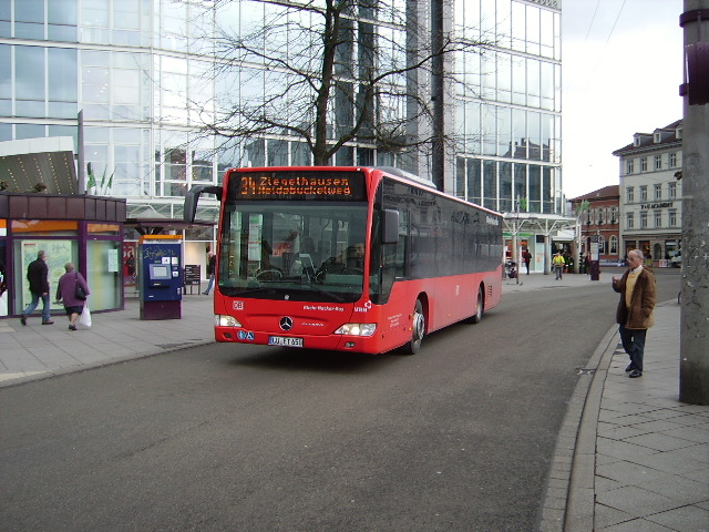 Ein DB Rhein Neckar Bus Citaro in Heidelberg am Bismarckplatz am 05.02.11