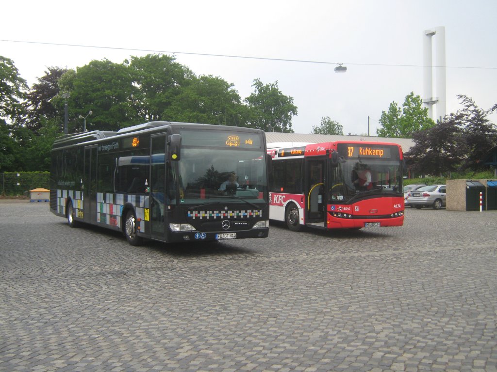 Ein MB O530 Citaro  aus Frth steht in Bremen Sebaldsbrck neben dem Solaris Urbino12 mit der Wagennummer 4174 der BSAG. Der Citaro war anlsslich der 7. Internationalen Modellstraenbahn Ausstellung aus Frth gekommen. 