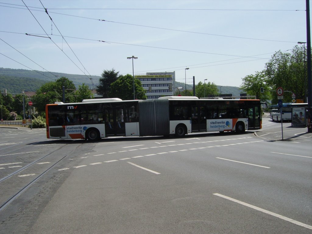 Ein RNV Mercedes Benz Citaro in Heidelberg Hbf auf der Linie 33 am 06.05.11