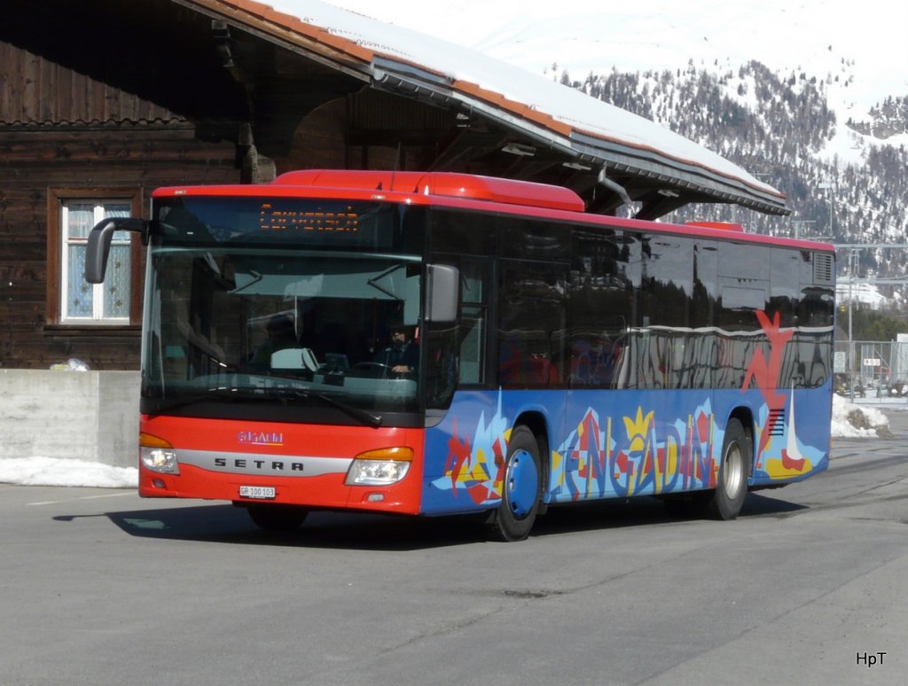 Engadin Bus - Setra S 415 NF unterwegs beim Bahnhof Pontresina am 07.04.2010
