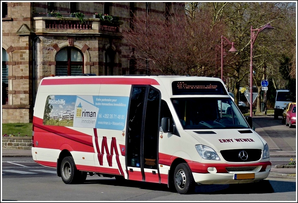 (EW 2814)  Mercedes Benz Supersprinter, der Busfirma  Erny WEWER aus Eschweiler, aufgenommen am Bahnhof in Wasserbillig am 19.03.2012.