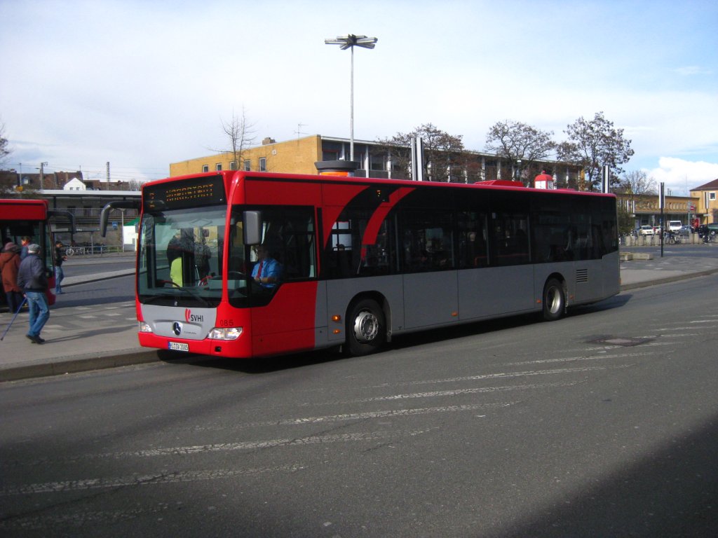 HI-SV 2085 (Stadtverkehr Hildesheim GmbH) am ZOB in Hildesheim.