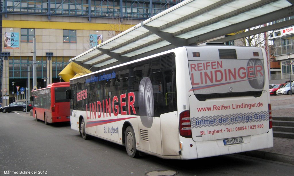 Hier ist ein Mercedes Citaro Bus der Firma Gassert Reisen aus Blieskastel im Saarland zu sehen. Das Foto habe ich im Januar 2012 am Hauptbahnhof in Saarbrcken gemacht,
