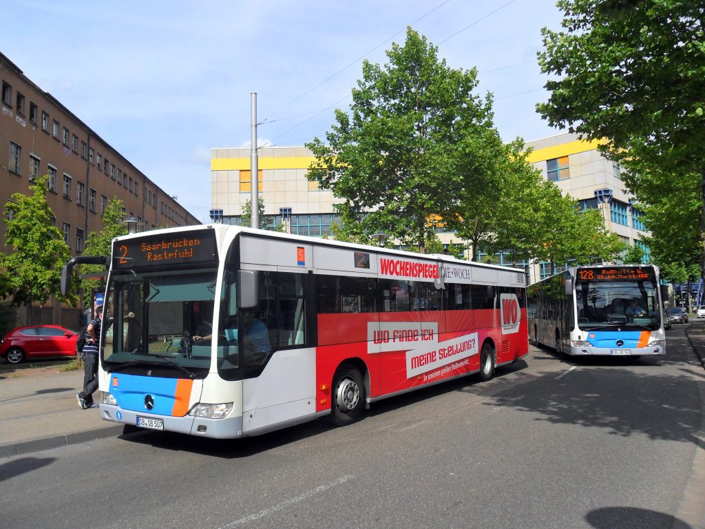 Hier sind zwei Citaro Busse von Saarbahn und Bus zu sehen. Die Busse fuhren am Samstag, dem 09.07.2011 Schienen Ersatzverkehr.Abfahrt war in der Saarbrcker Triererstrae.