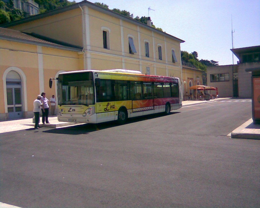 Irisbus Citlis 12 in Vienne im Rhnetal.