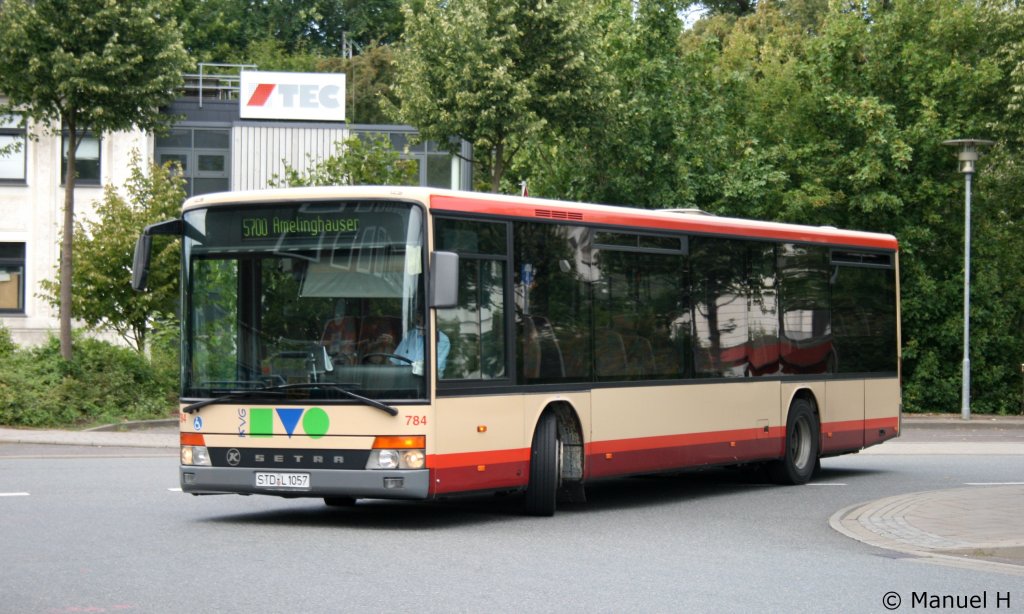 KVG 784 (STD L 1057).
Dies ist einer der wenigen Setras die fr die KVG aus Stade fahren.
Aufgenommen am ZOB Lneburg, 20.8.2010.