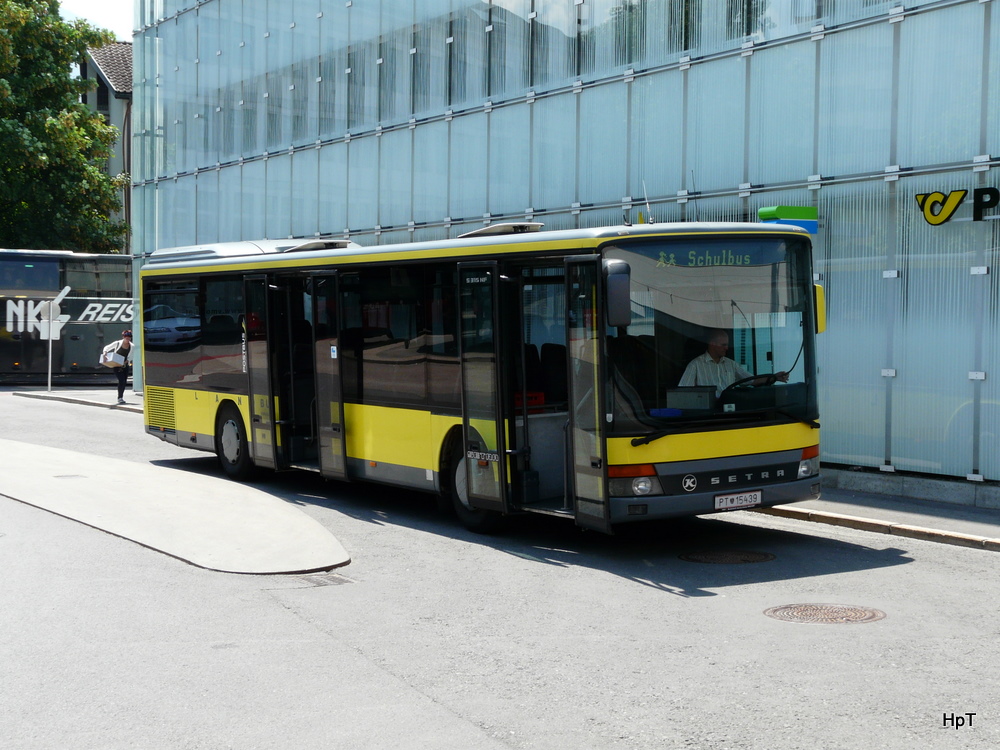 LandBus - Setra S 315 NF  PT 15439 als Schulbus beim Bahnhof in Dornbirn am 24.05.2011
