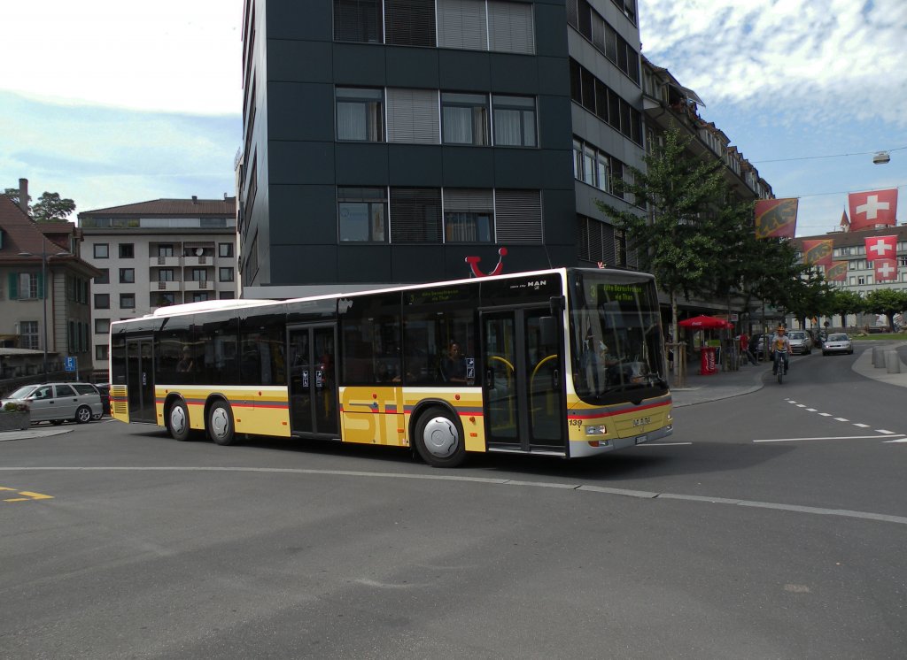 MAN Bus mit der Betriebsnummer 139 auf der Linie 3 am Bahnhof Thun. Die Aufnahme stammt vom 04.08.2012.