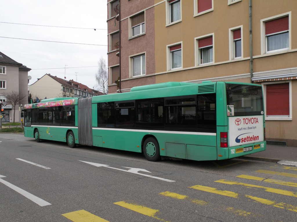 MAN Bus mit der Betriebsnummer 762 an der Haltestelle Morgartenring auf der Linie 36. Die Aufnahme stammt vom 27.03.2011.