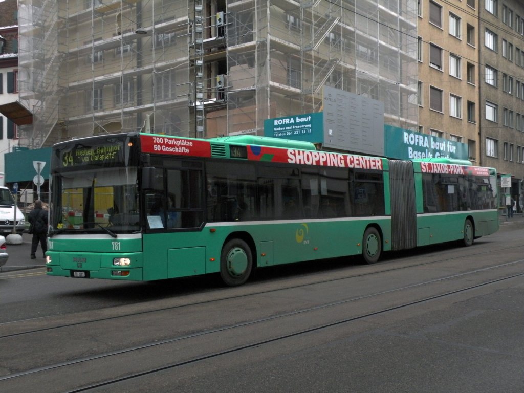 MAN Bus mit der Betriebsnummer 781 fhrt Richtung Schifflnde auf der Linie 34. Die Aufnahme stammt vom 17.02.2010.