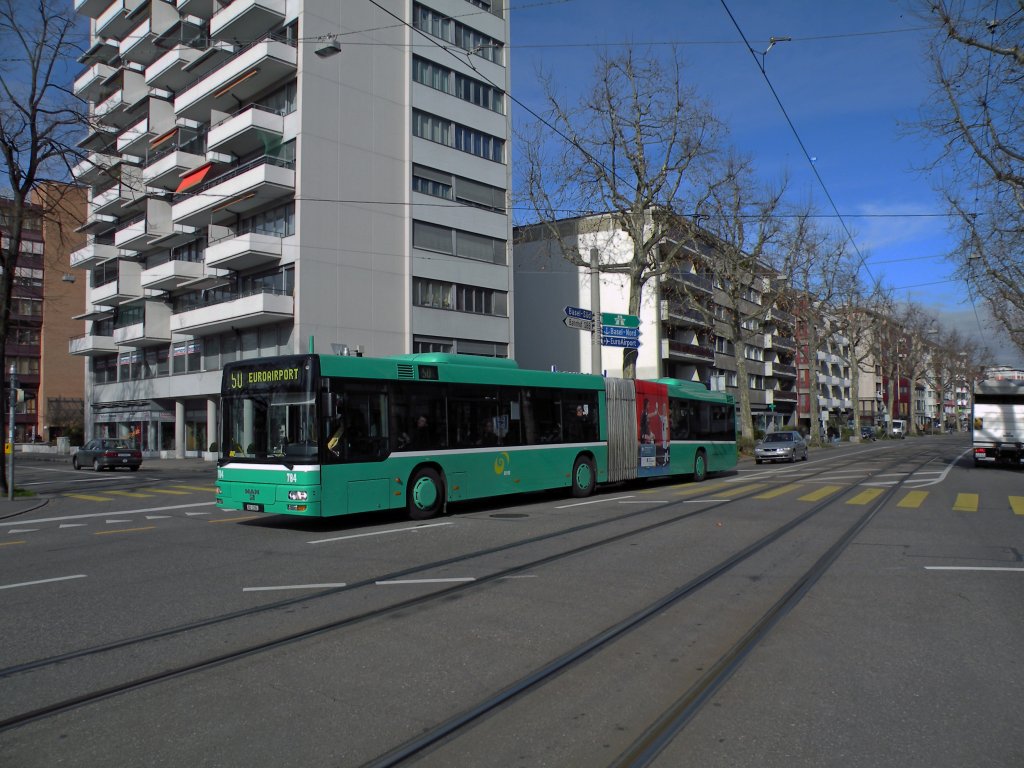 MAN Bus mit der Betriebsnummer 784 am Schtzenhaus auf der Linie 50. Die Aufnahme stammt vom 14.03.2011.
