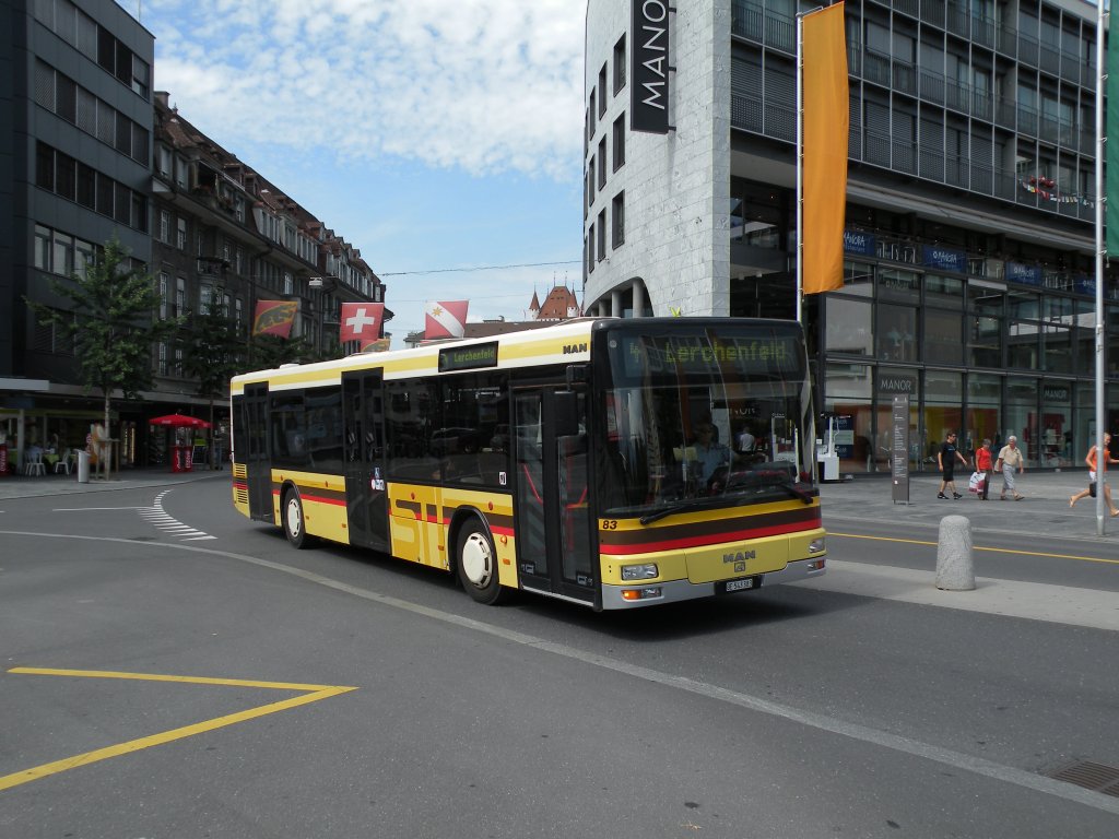 MAN Bus mit der Betriebsnummer 83 auf der Linie 4 am Bahnhof Thun. Die Aufnahme stammt vom 04.08.2012.