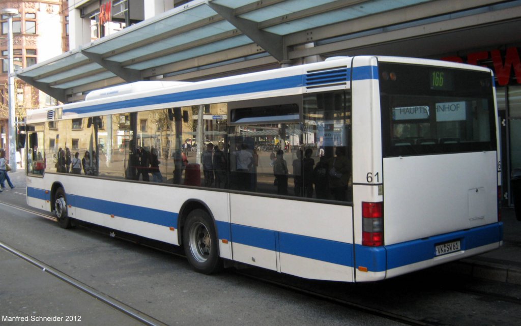 MAN Bus der Vlklinger Verkehrsbetriebe. Das Bild habe ich im April 2012 am Saarbrcker Hauptbahnhof gemacht.