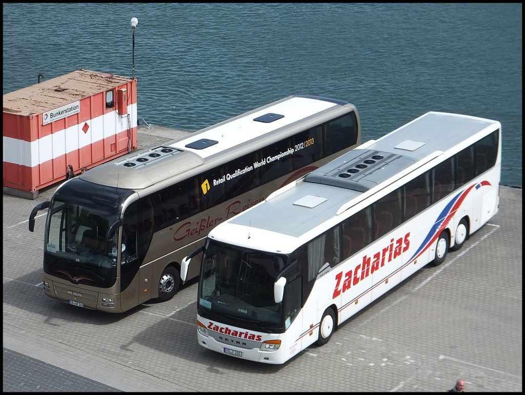 MAN Lion's Coach von Geiler-Reisen aus Deutschland und Setra 417 GT-HD von Zacharias aus Deutschland im Stadthafen Sassnitz am 04.06.2013